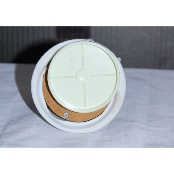 Porcelain Geisha Girl Music Box - Made in Japan - Picture 7 of 8